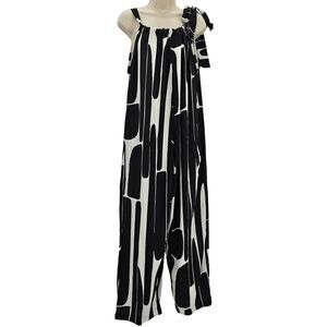 DIARRABLU Womans size M Lea Jumpsuit in Hera Noir Abstract Black White Satin NEW